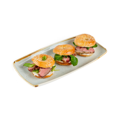 Füstölt kacsamelles-füge chutney-s Mini Bagel